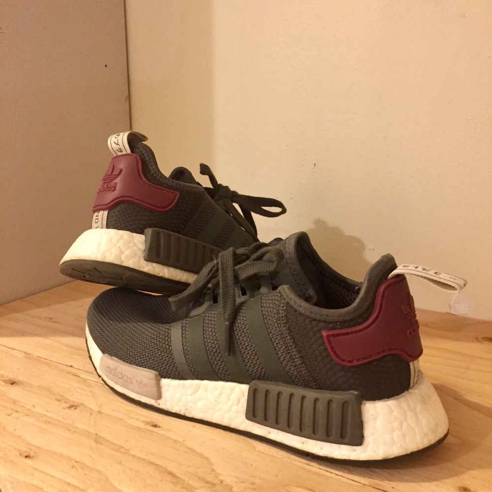 Rare Adidas NMD_R1 Sneakers Olive/Burgundy